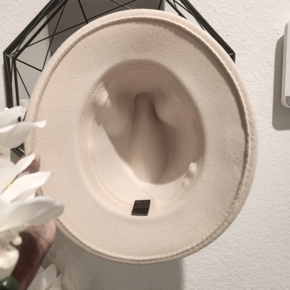 Cream color Wide Brim Fedora Hat - Picture 3 of 3